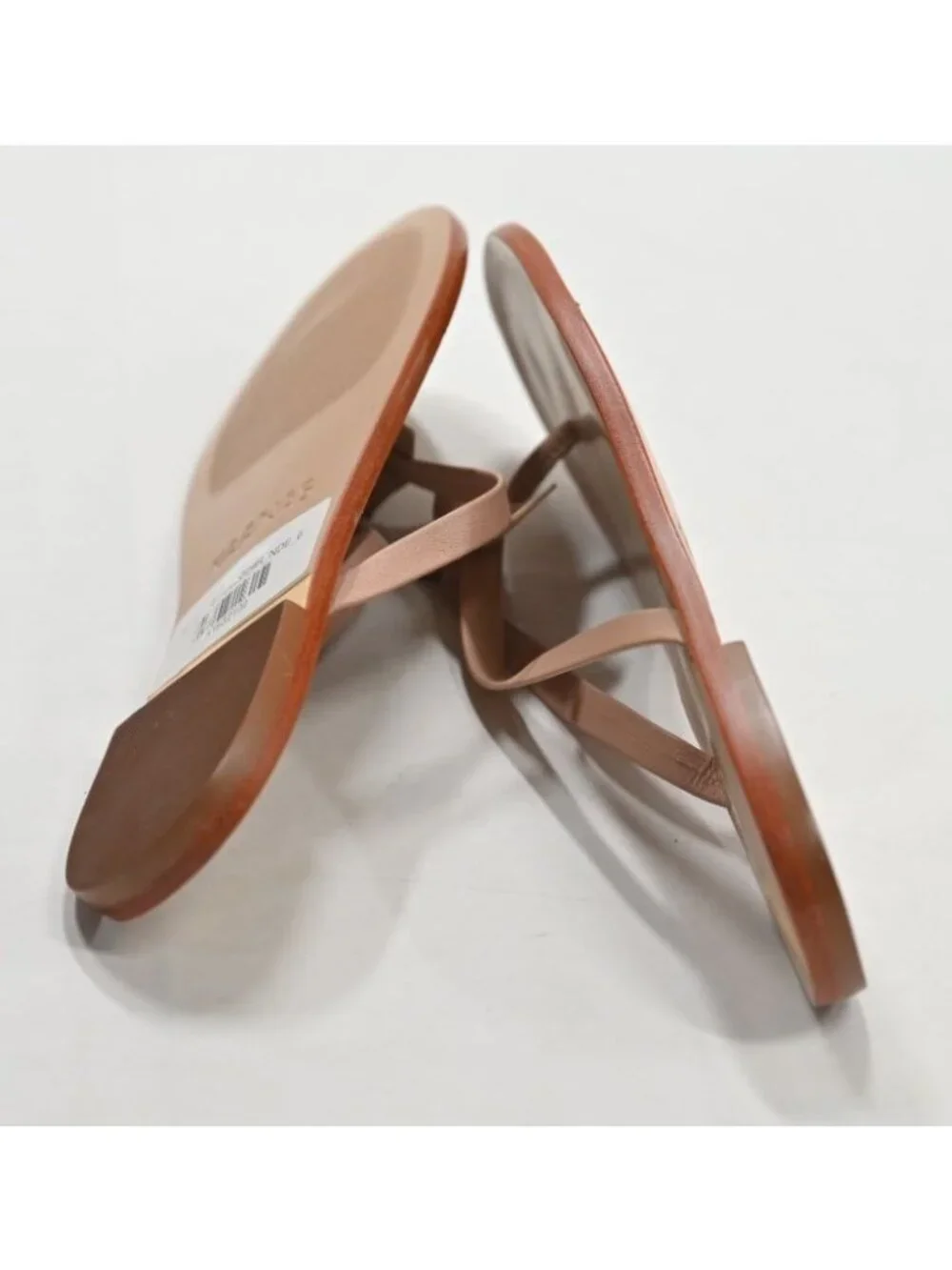 Kaanas Macapa Flip Flop in Beige